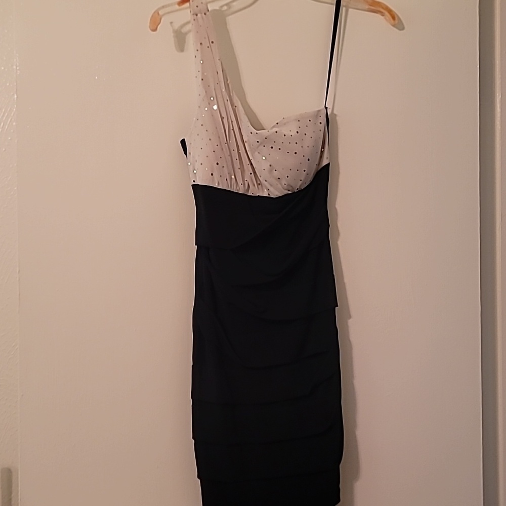Black and white dress